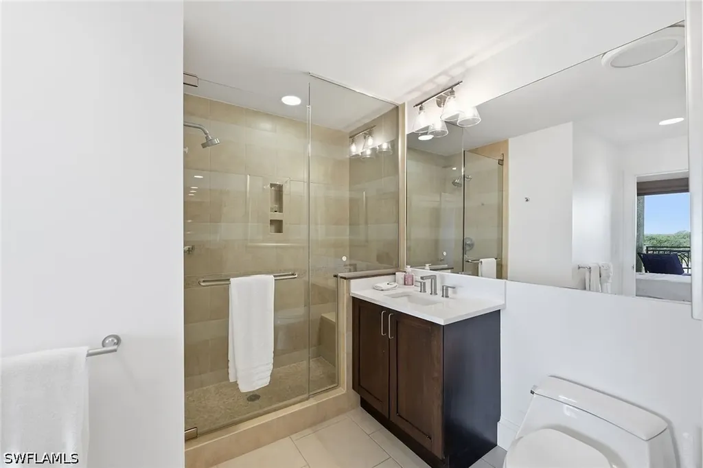 9115 Strada Place Naples FL 34108