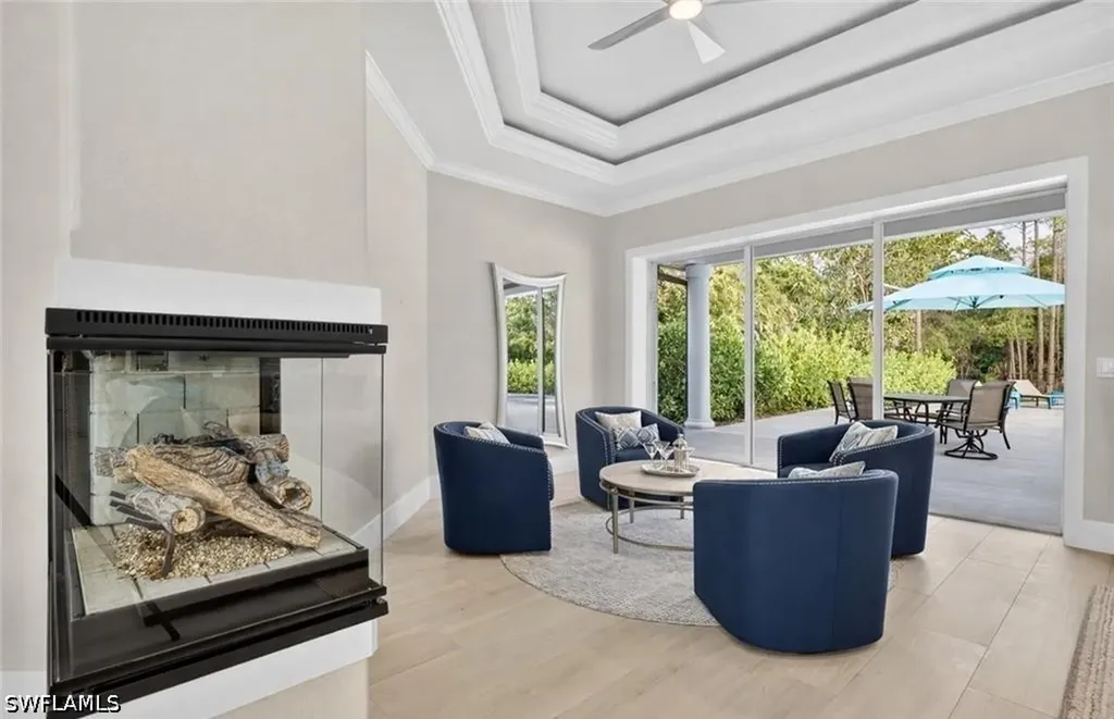 6461 Livingston Woods Lane Naples FL 34109