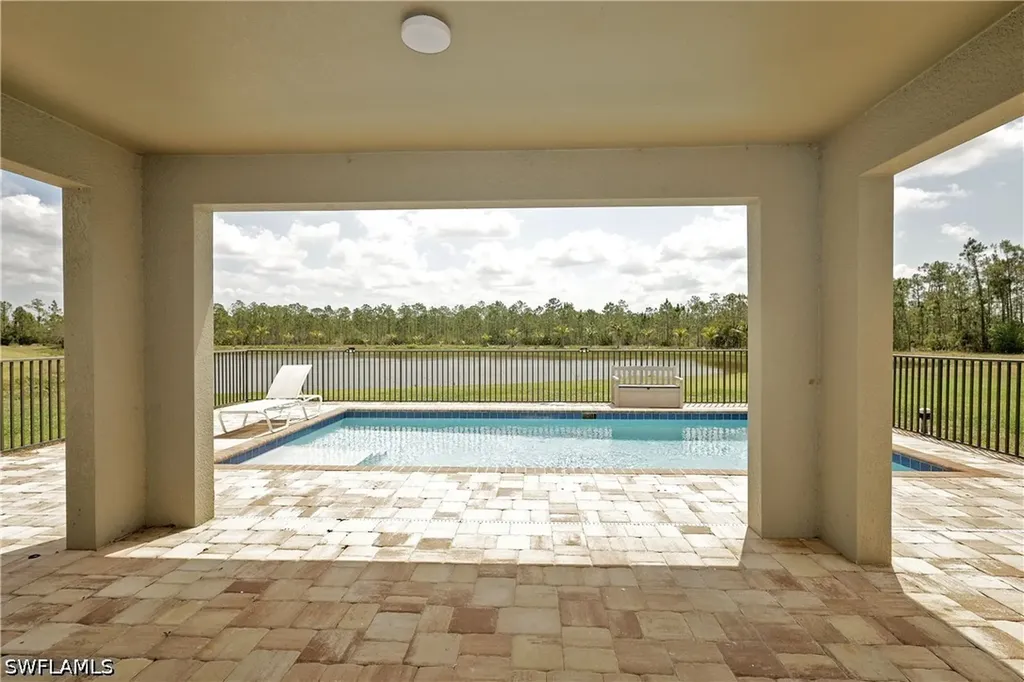 14047 Danpark Loop Fort Myers FL 33912