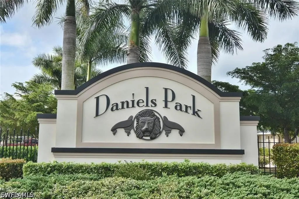 14047 Danpark Loop Fort Myers FL 33912