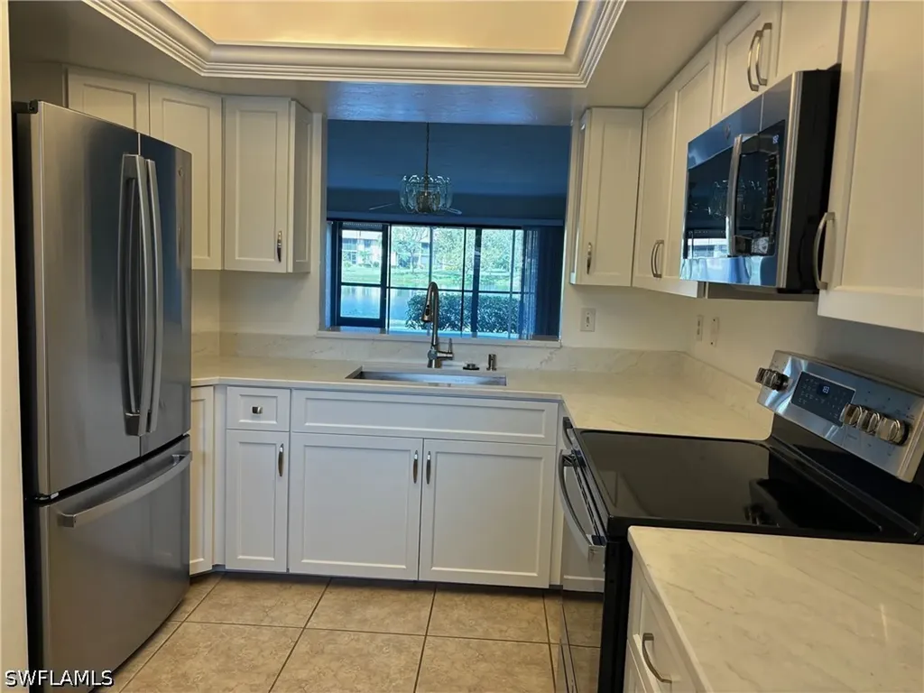 513 Lake Louise Circle Naples FL 34110