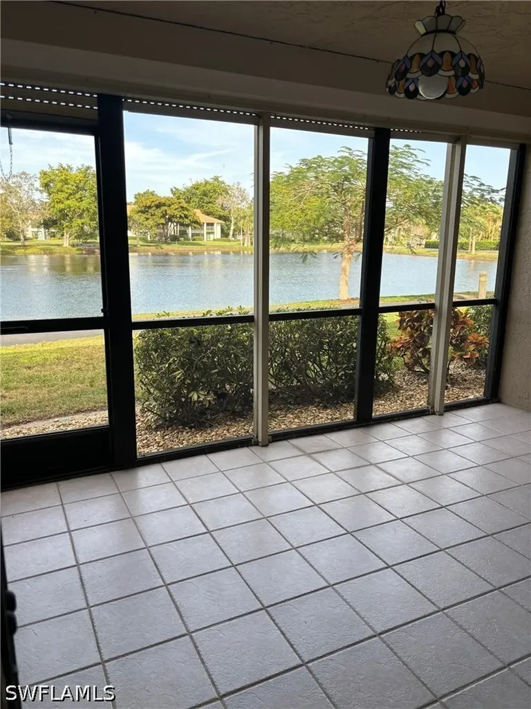513 Lake Louise Circle Naples FL 34110