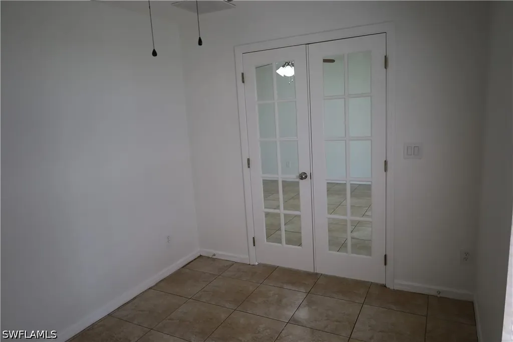 5172 Leeds Road Fort Myers FL 33907