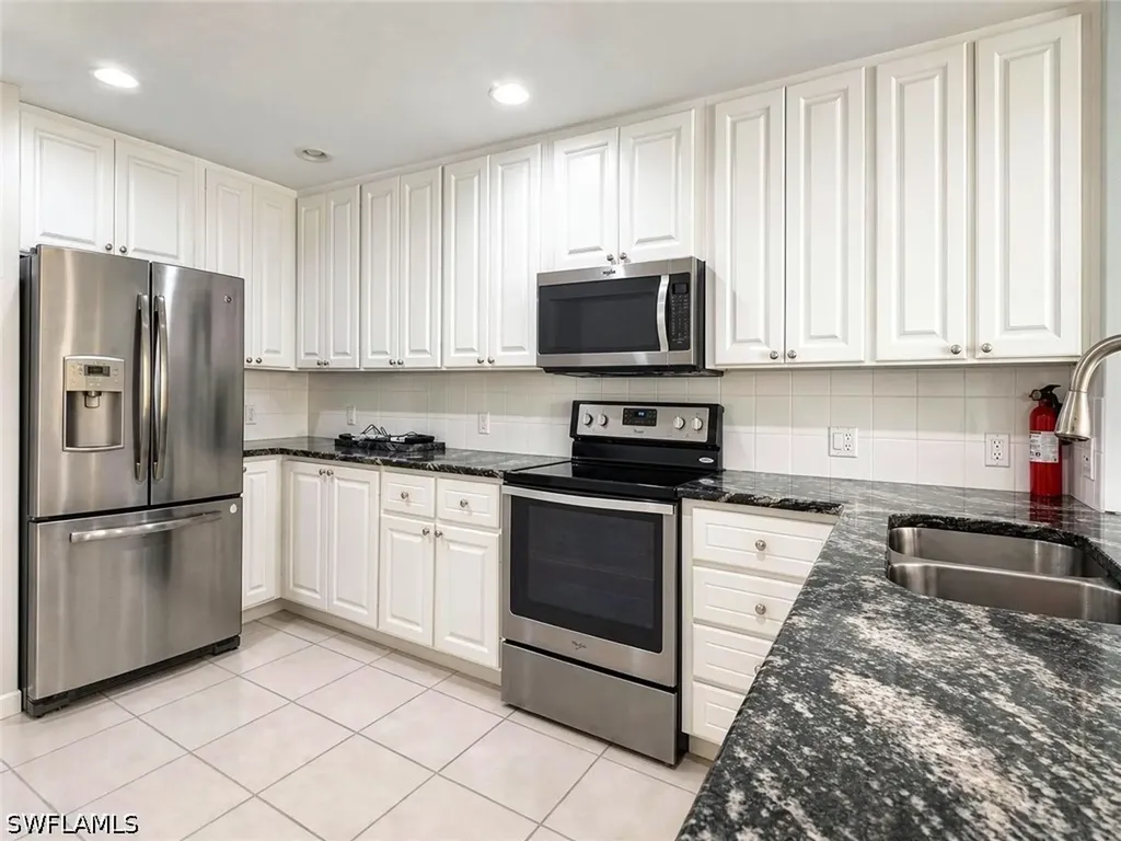 28667 Alessandria Circle Bonita Springs FL 34135
