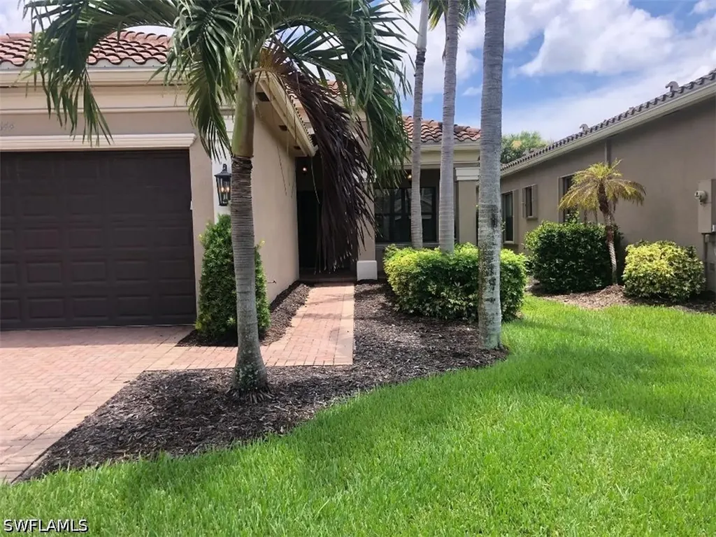 13644 Mandarin Circle Naples FL 34109