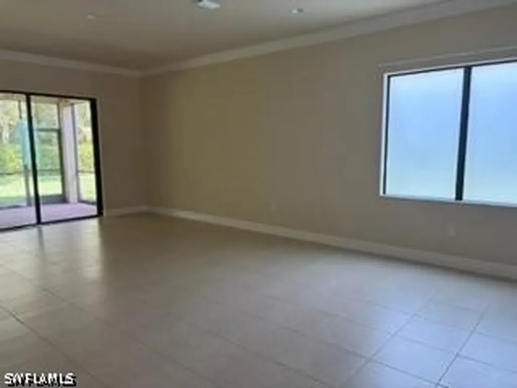 13644 Mandarin Circle Naples FL 34109