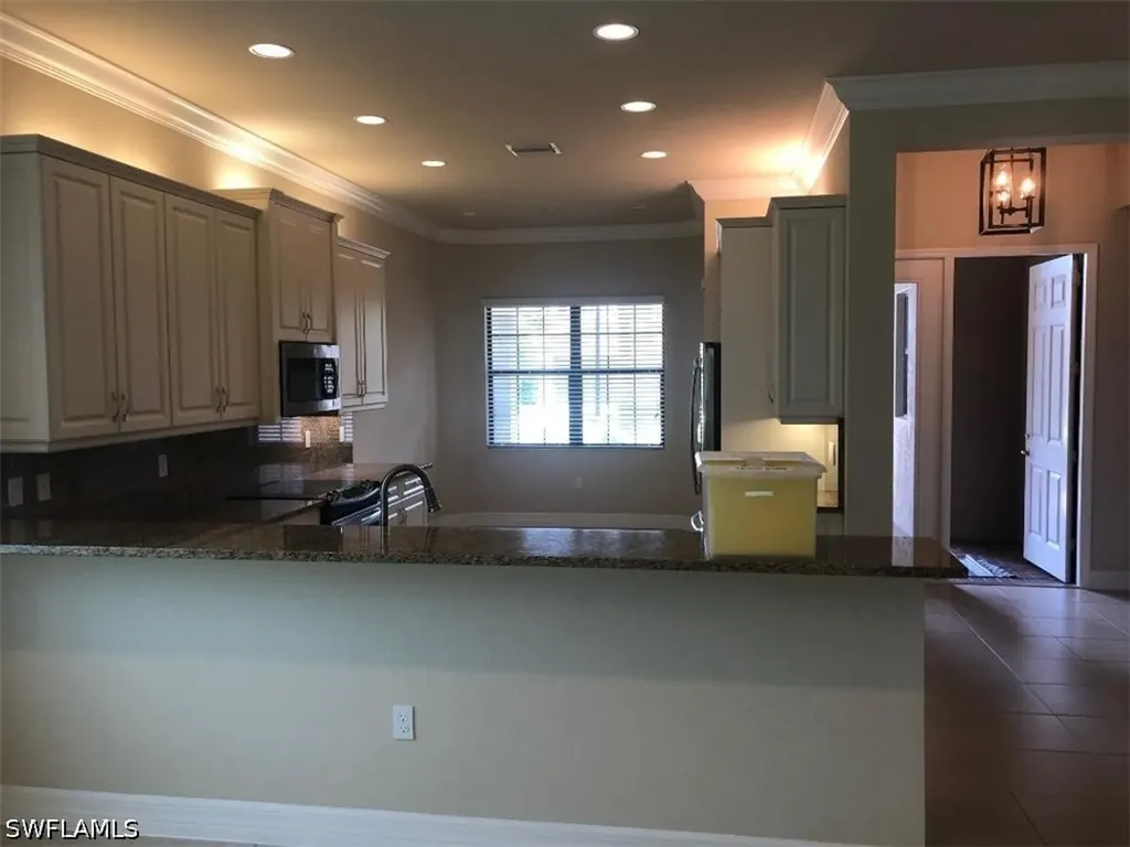 13644 Mandarin Circle Naples FL 34109