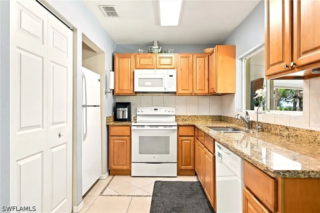 4225 16th Street NE Naples FL 34120