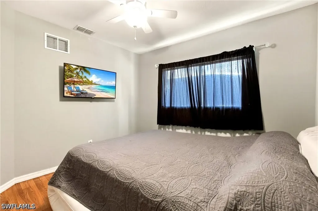 4225 16th Street NE Naples FL 34120