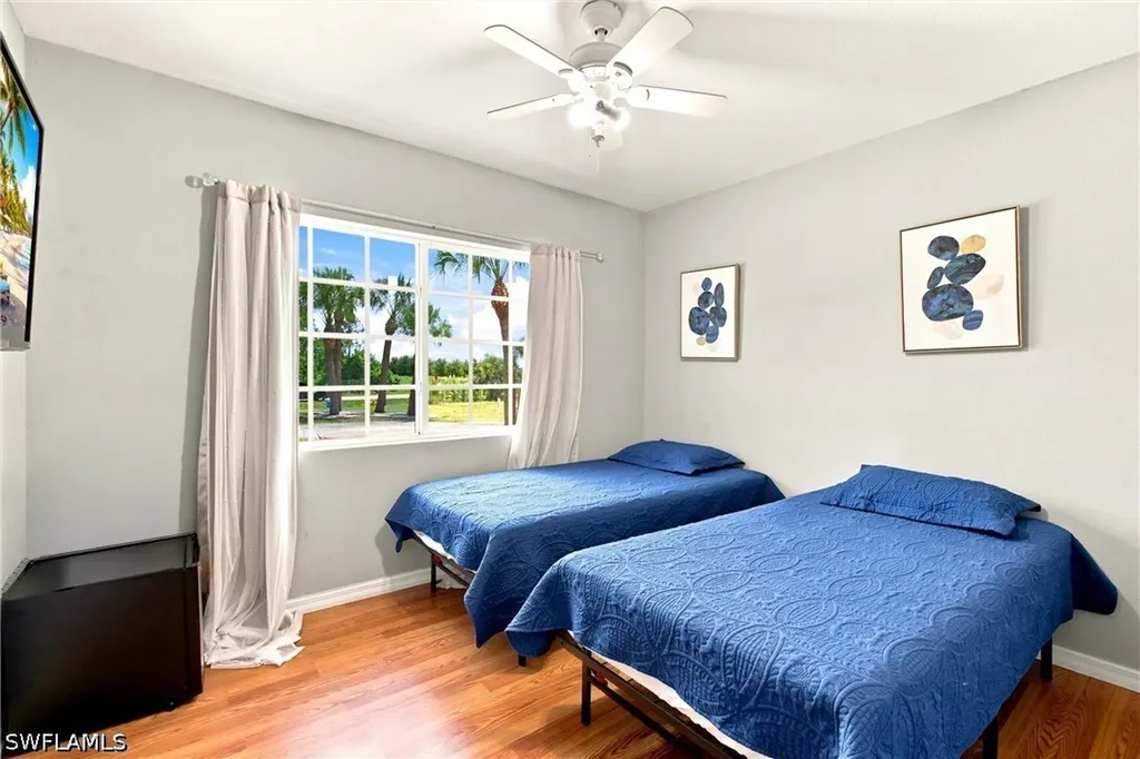 4225 16th Street NE Naples FL 34120