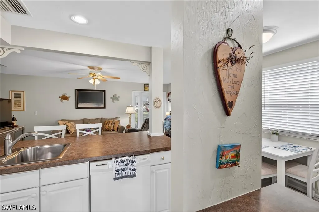 3301 Prince Edward Island Circle Fort Myers FL 33907