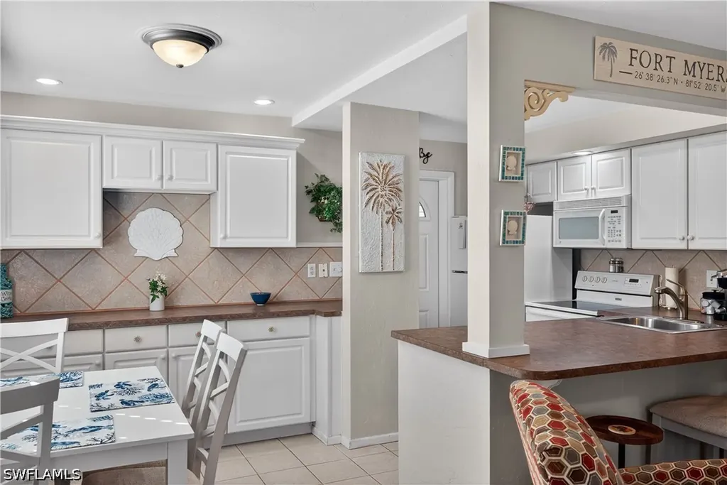 3301 Prince Edward Island Circle Fort Myers FL 33907