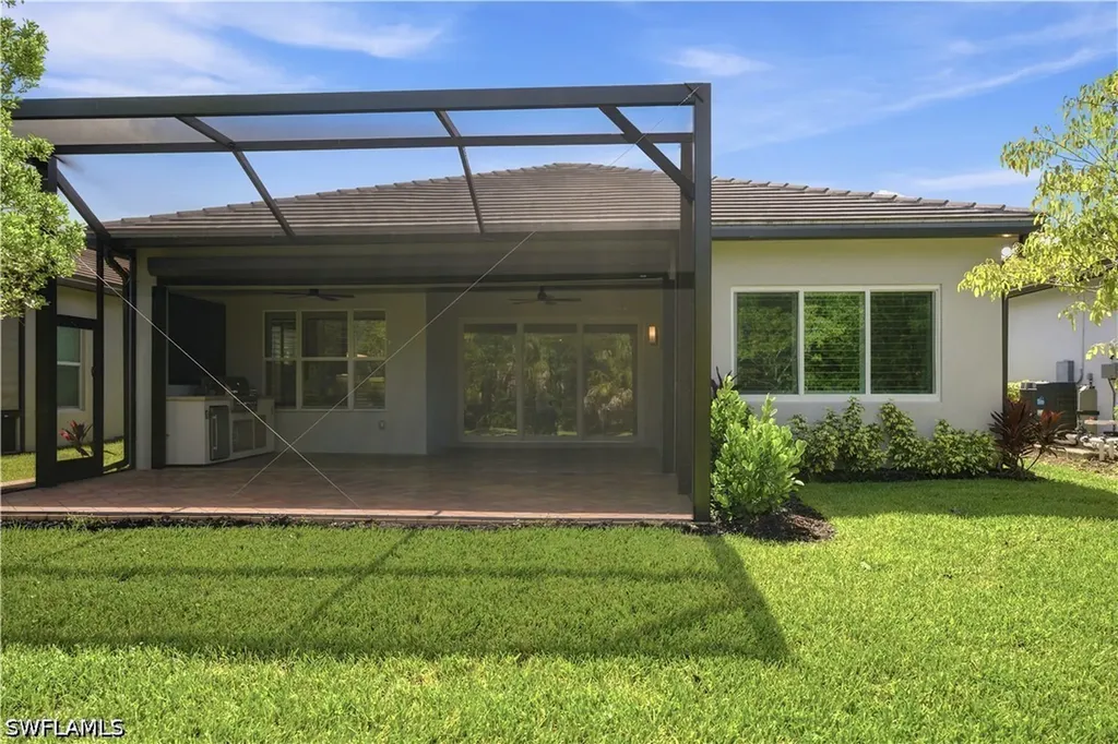 11871 Gardenia Avenue Naples FL 34120