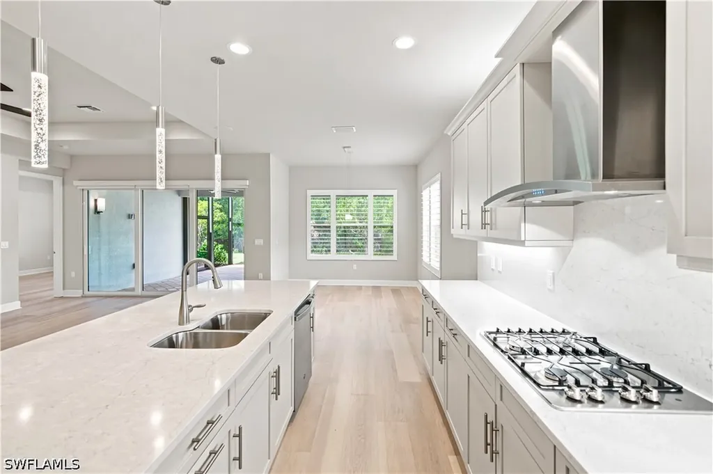11871 Gardenia Avenue Naples FL 34120