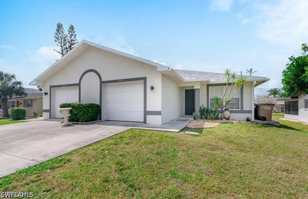 4934-4932 Viceroy Court Cape Coral FL 33904