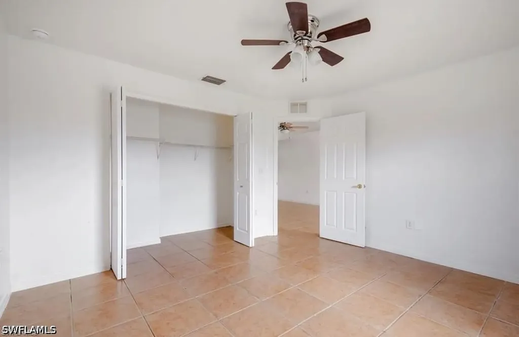4934-4932 Viceroy Court Cape Coral FL 33904