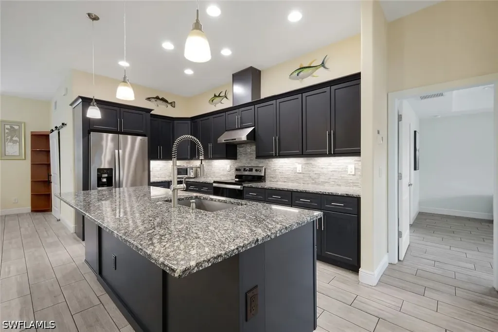 27741 S Roslin Place Bonita Springs FL 34135