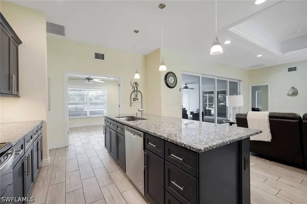 27741 S Roslin Place Bonita Springs FL 34135