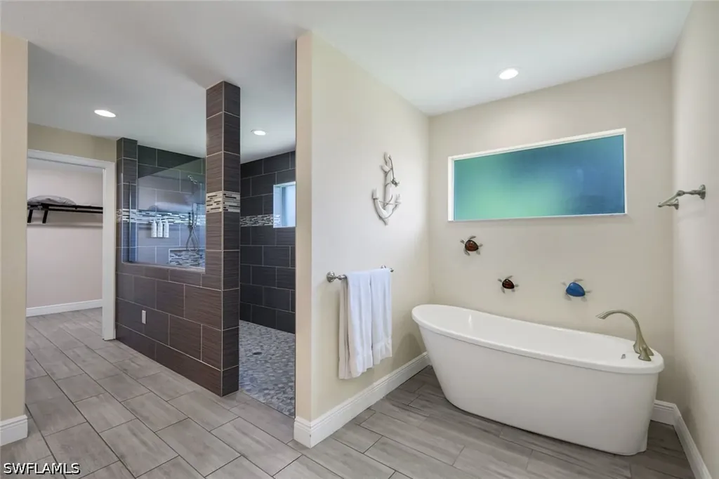 27741 S Roslin Place Bonita Springs FL 34135