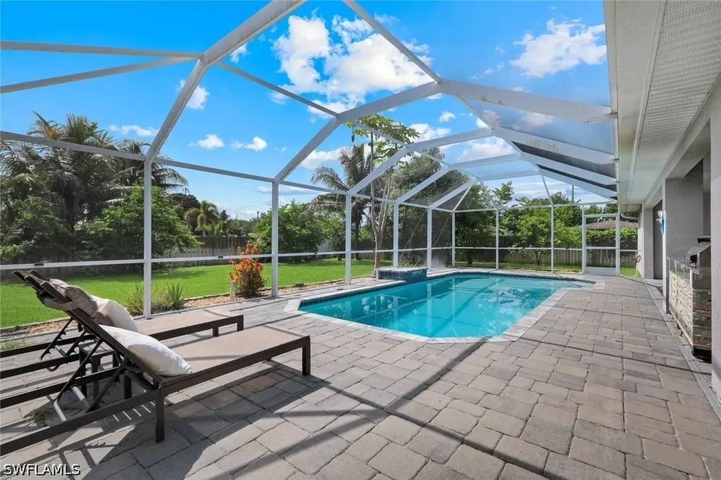 27741 S Roslin Place Bonita Springs FL 34135