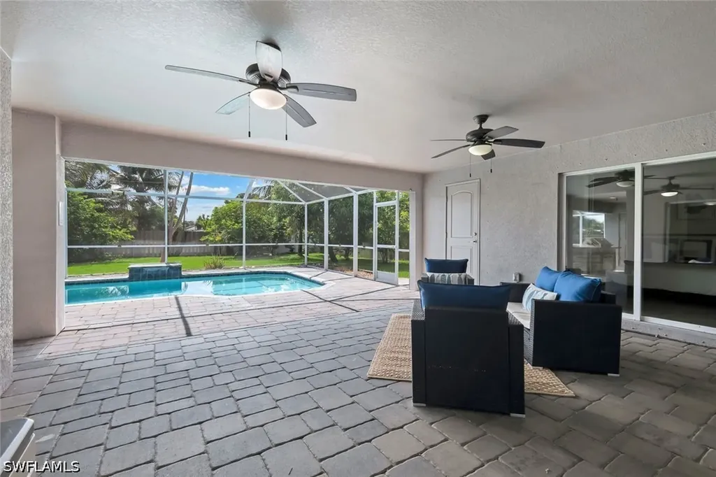 27741 S Roslin Place Bonita Springs FL 34135