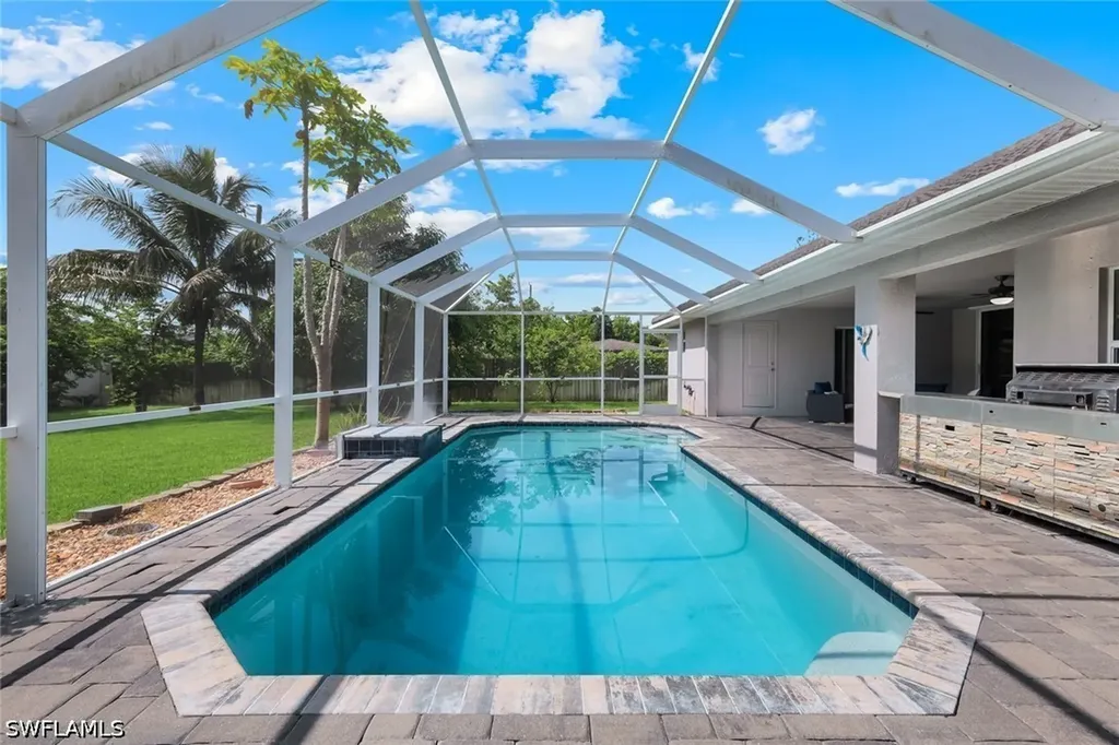 27741 S Roslin Place Bonita Springs FL 34135