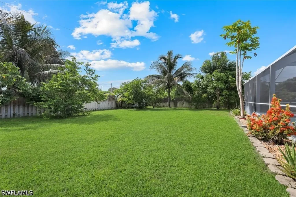27741 S Roslin Place Bonita Springs FL 34135