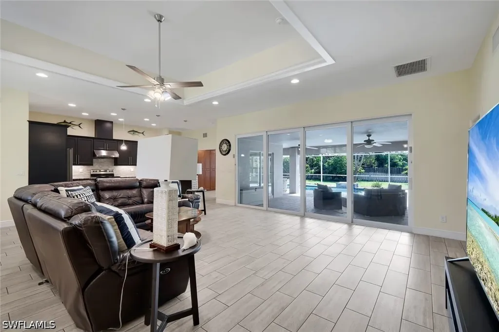 27741 S Roslin Place Bonita Springs FL 34135