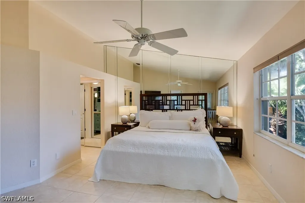 8420 Excalibur Circle Naples FL 34108