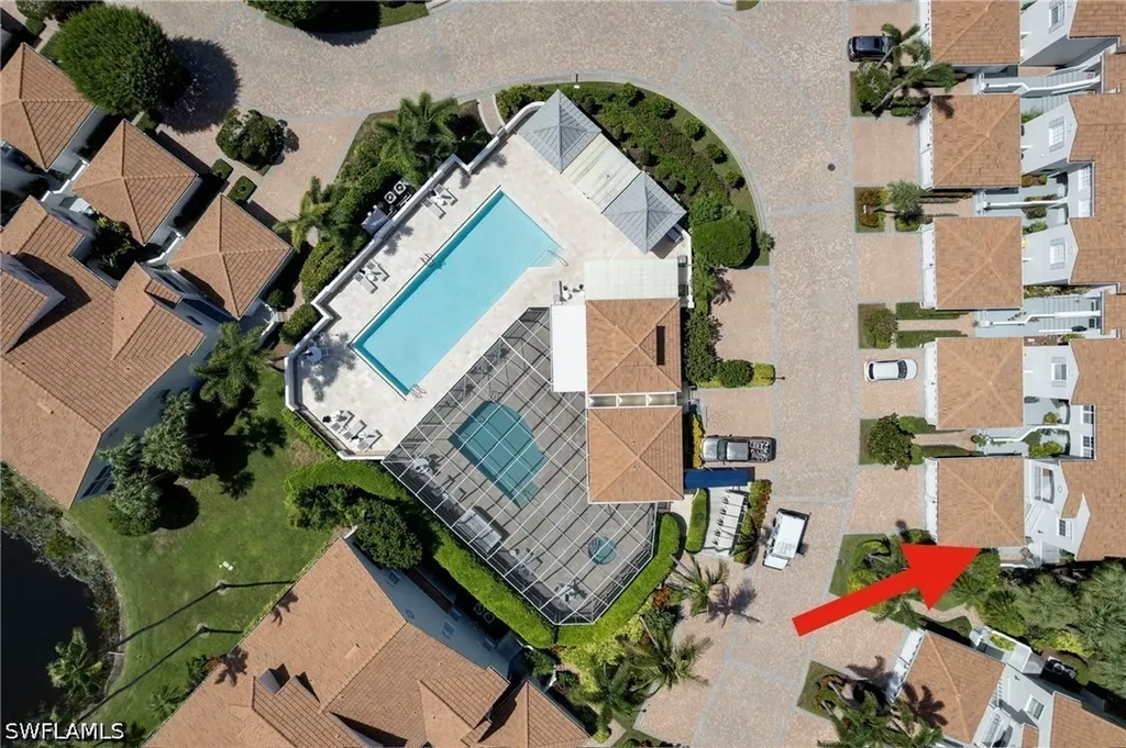 8420 Excalibur Circle Naples FL 34108