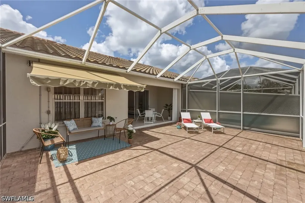 297 Stella Maris Drive S Naples FL 34114