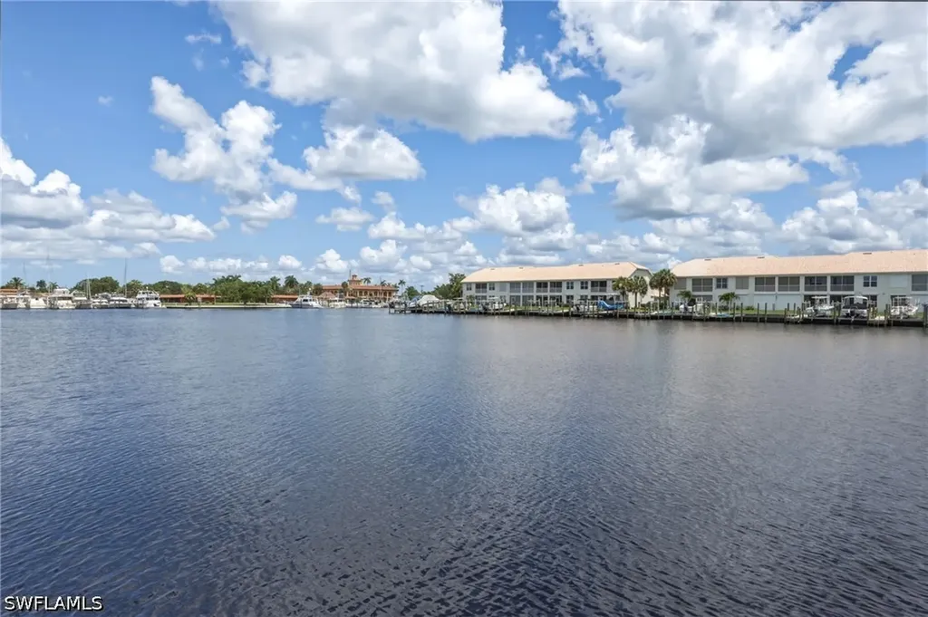 297 Stella Maris Drive S Naples FL 34114