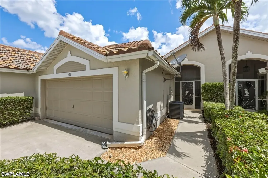 297 Stella Maris Drive S Naples FL 34114
