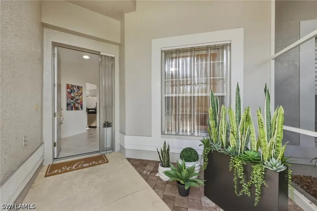 297 Stella Maris Drive S Naples FL 34114