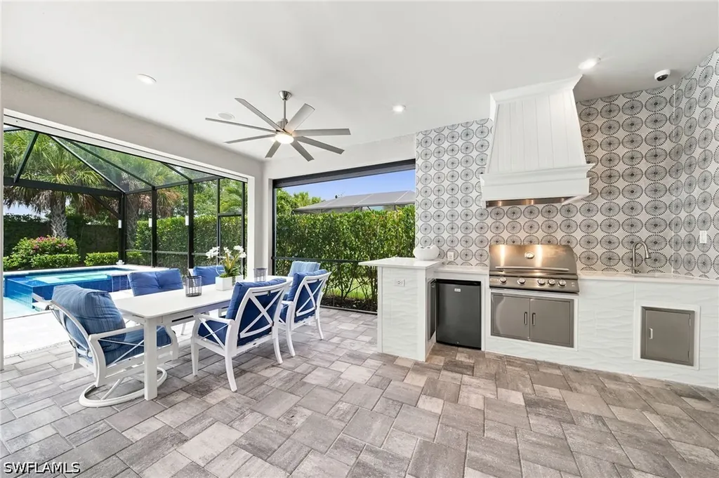 8884 Scarlotti Place Naples FL 34119