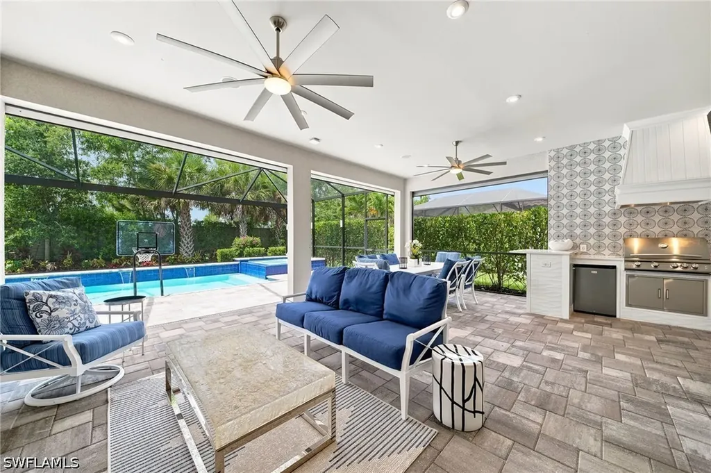 8884 Scarlotti Place Naples FL 34119