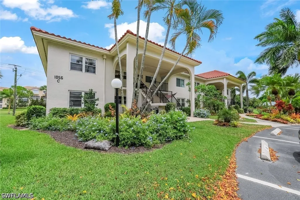 1056 Forest Lakes Drive Naples FL 34105