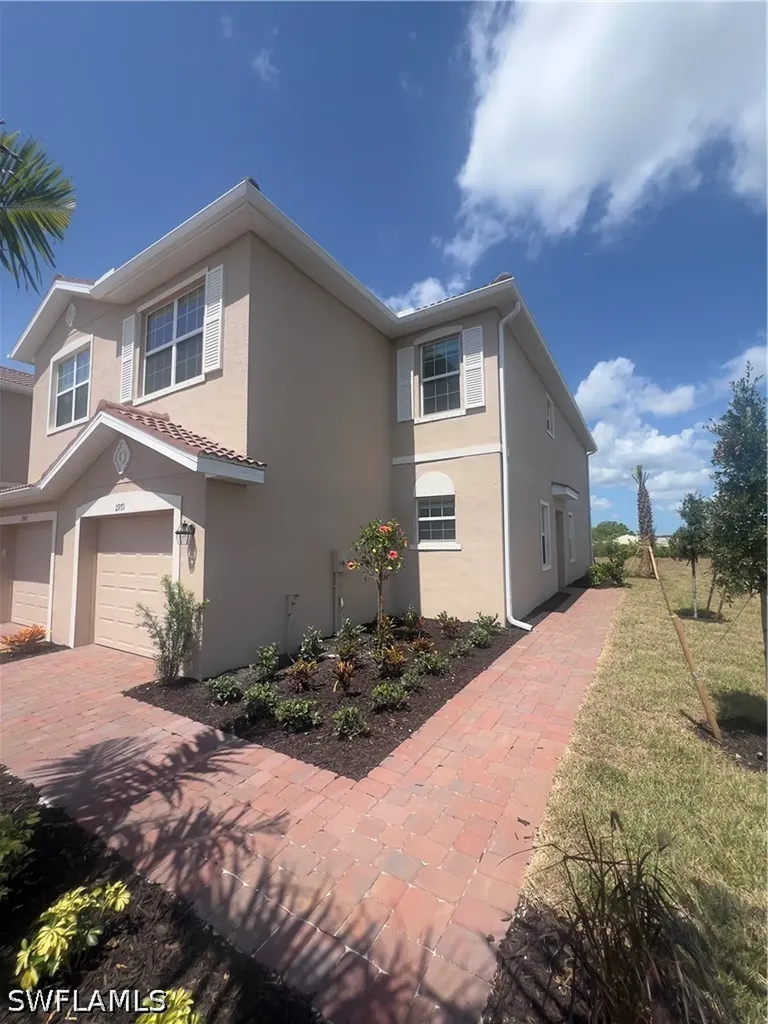 2833 Citrus Street Naples FL 34120