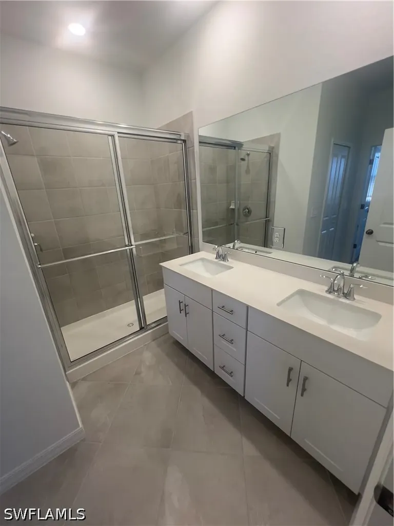 2833 Citrus Street Naples FL 34120