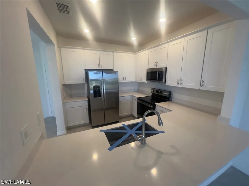 2833 Citrus Street Naples FL 34120