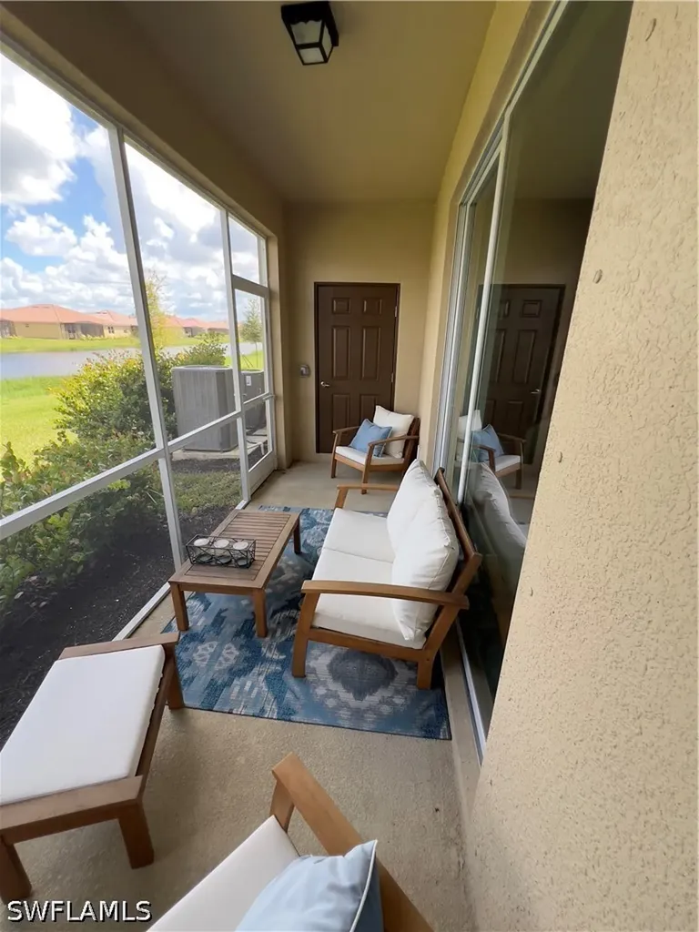 2806 Blossom Way Naples FL 34120