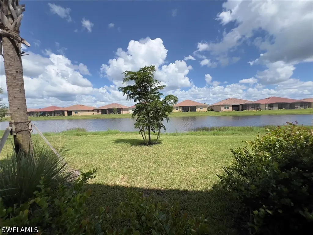 2806 Blossom Way Naples FL 34120