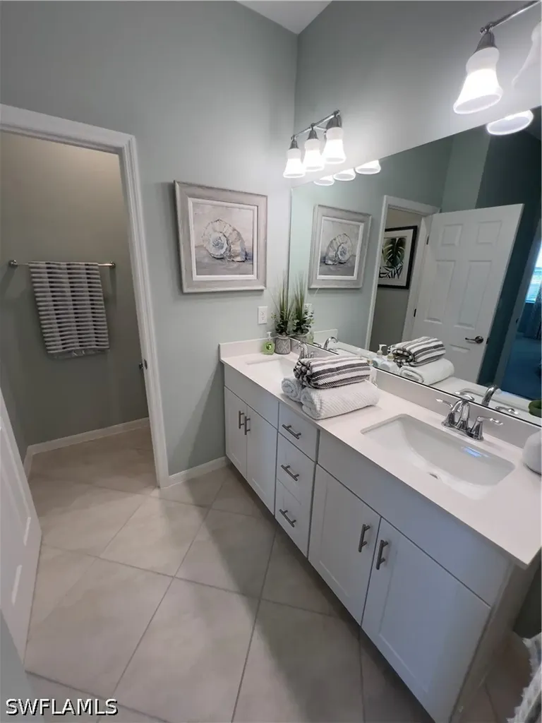 2806 Blossom Way Naples FL 34120