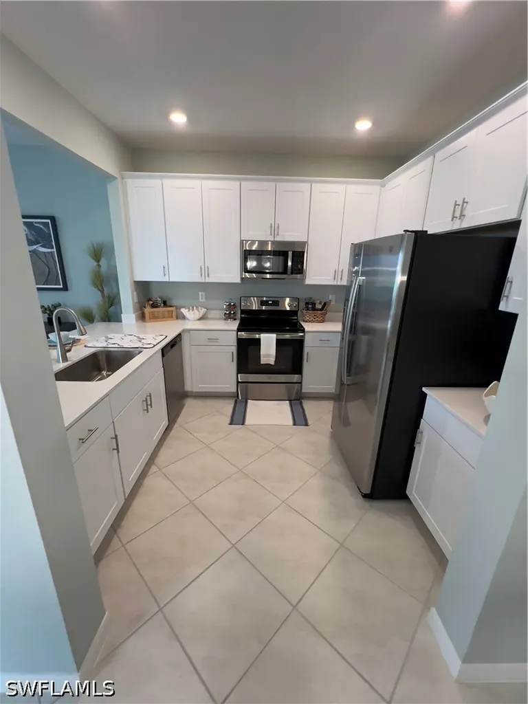 2806 Blossom Way Naples FL 34120