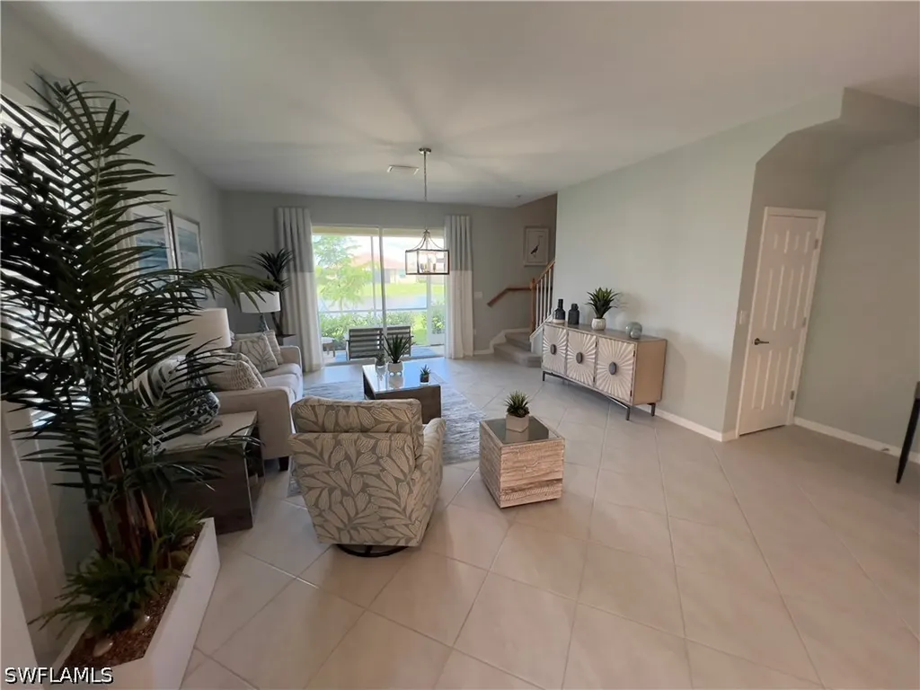 2806 Blossom Way Naples FL 34120