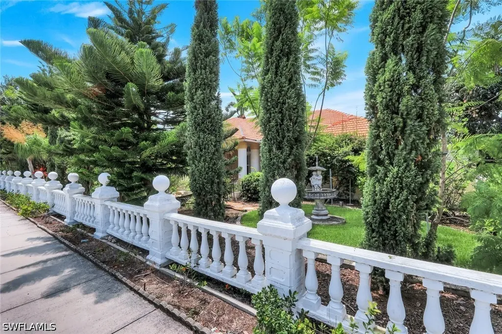 1942 San Marco Road Marco Island FL 34145