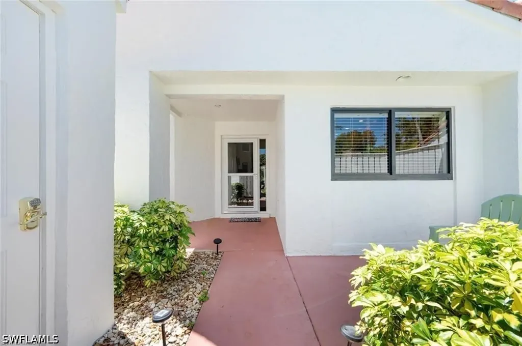 551 Beachwalk Circle Naples FL 34108