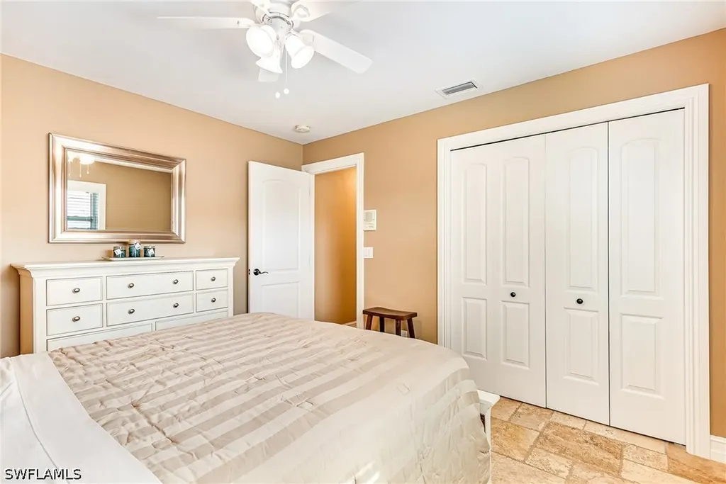 401 Candlewick Circle E Lehigh Acres FL 33936