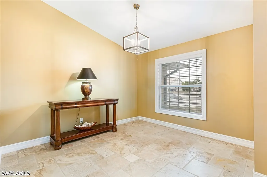 401 Candlewick Circle E Lehigh Acres FL 33936