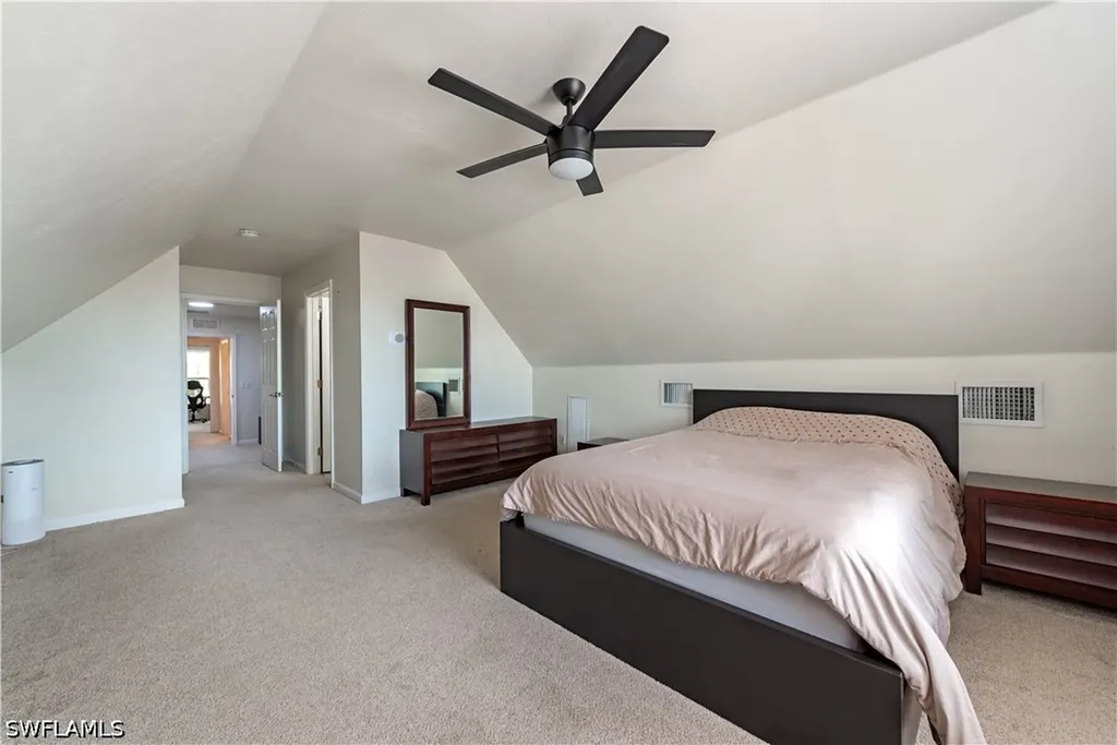 481 Leawood Circle Naples FL 34104